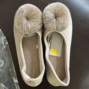 Biden size 41 flats new